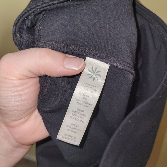 Athleta Black Zipper Pocket Leggings Small - Picture 9 of 11